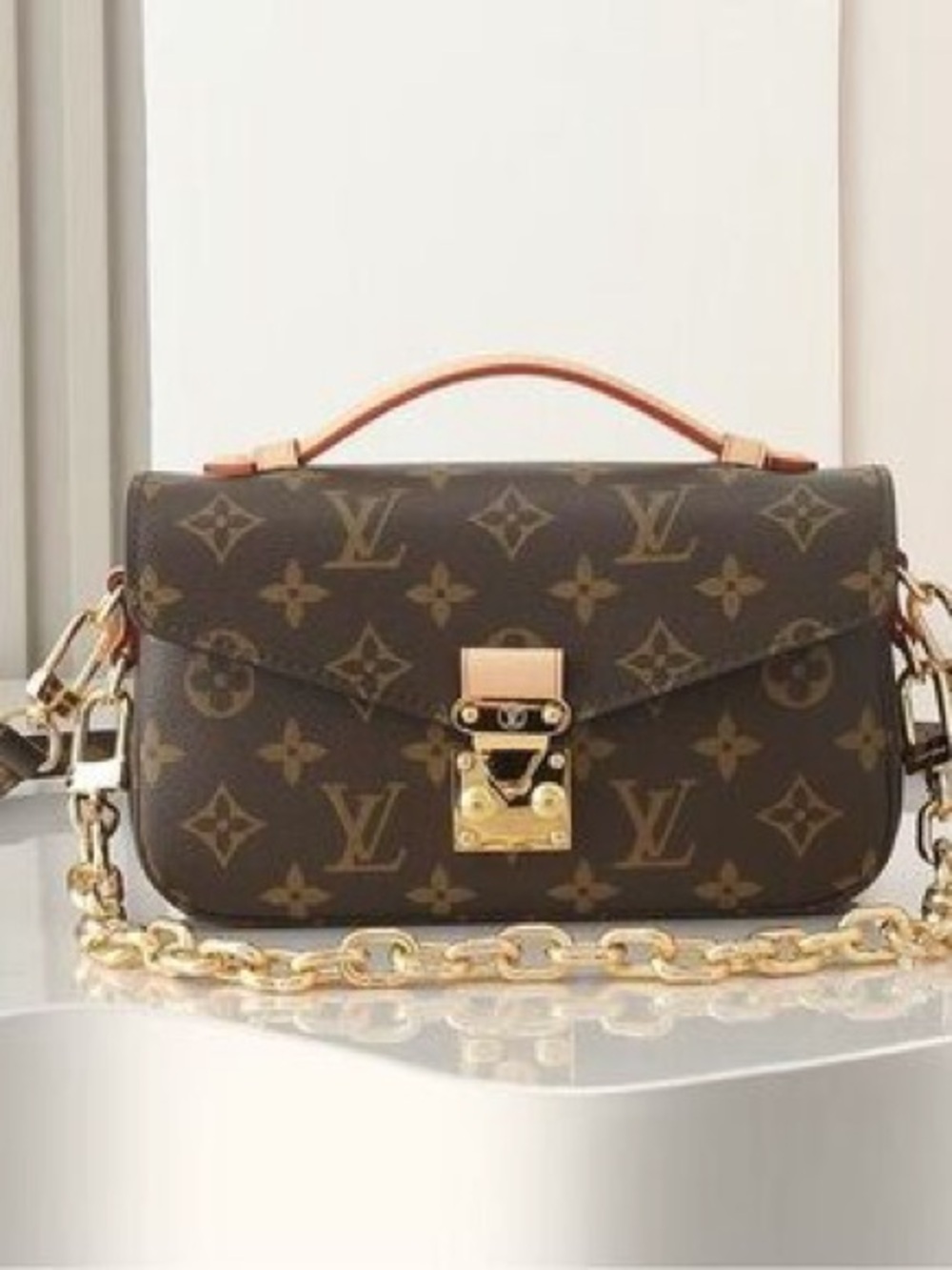 Louis Vuitton Pochette Metis East West bag